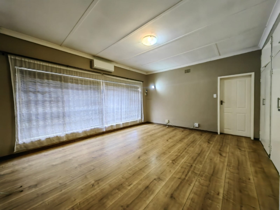 4 Bedroom Property for Sale in Baillie Park North West